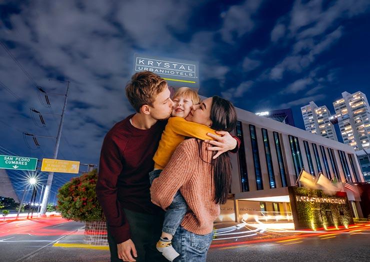 ¡EL INVIERNO SE DISFRUTA MÁS VIAJANDO! Krystal Urban® Monterrey San Jerónimo ¡EL INVIERNO SE DISFRUTA MÁS VIAJANDO! Krystal Urban® Monterrey San Jerónimo