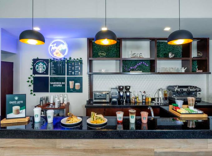 Take a Bite Krystal Urban® Monterrey San Jeronimo Take a Bite Krystal Urban® Monterrey San Jeronimo