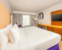 HABITACIÓN SUPERIOR KING Krystal Urban® Monterrey San Jeronimo HABITACIÓN SUPERIOR KING Krystal Urban® Monterrey San Jeronimo