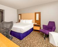 HABITACIÓN SUPERIOR KING Krystal Urban® Monterrey San Jeronimo HABITACIÓN SUPERIOR KING Krystal Urban® Monterrey San Jeronimo